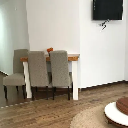 Apartments Kollari Ulcinj Exterior photo