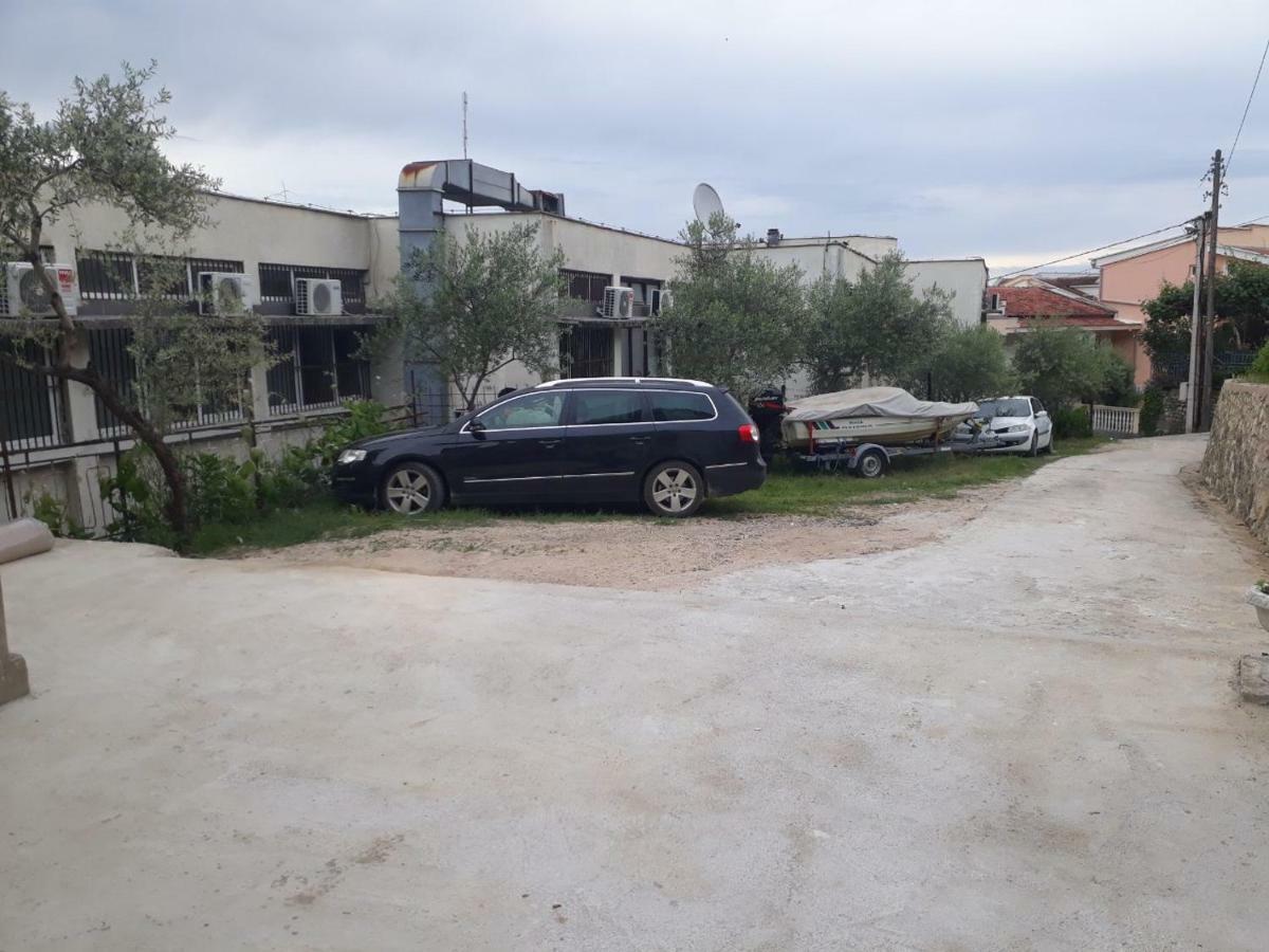 Kollari Ülgün
